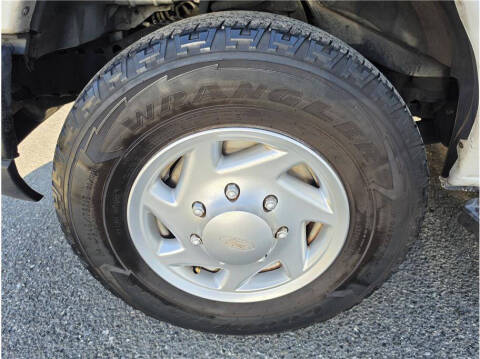 2011 Ford E-Series E-250