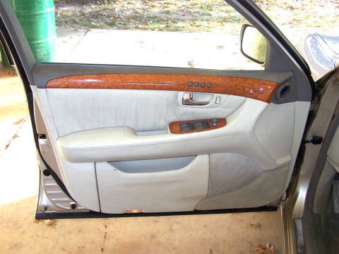 2004 Lexus LS 430