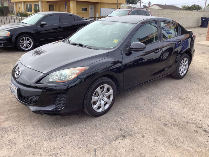 2013 Mazda MAZDA3 i Sport