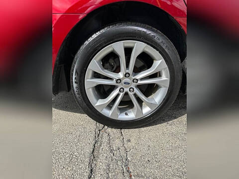 2013 Ford Taurus SEL