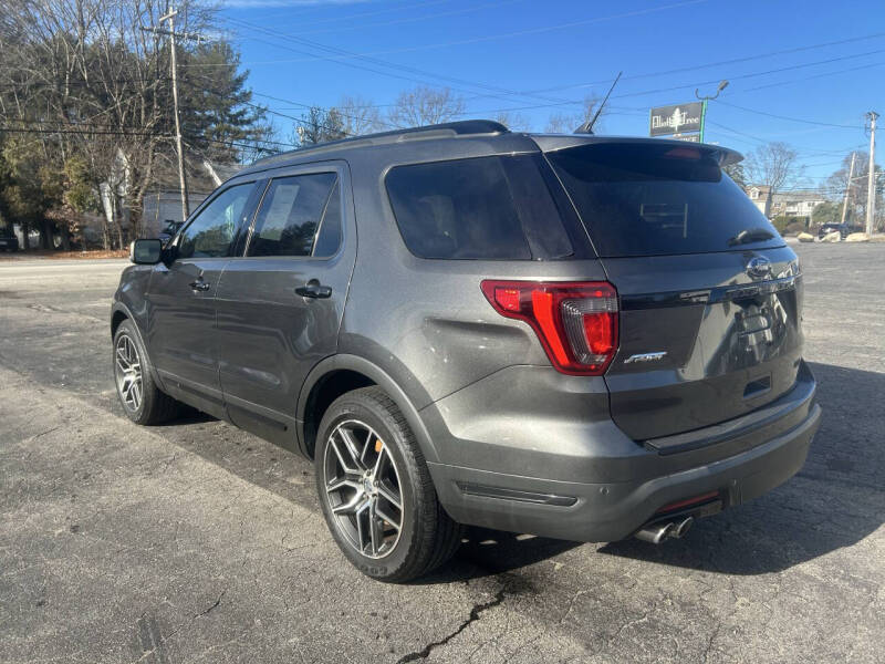 2018 Ford Explorer Sport