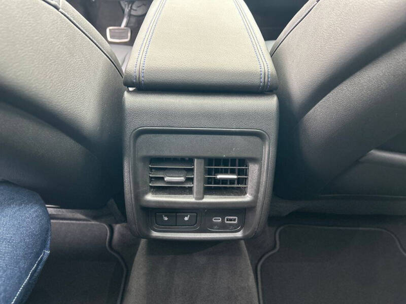 2025 Cadillac XT4 Sport