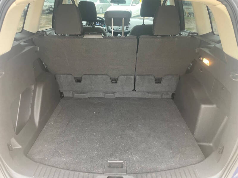 2016 Ford Escape S