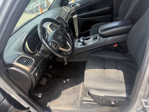 2015 Jeep Grand Cherokee Laredo