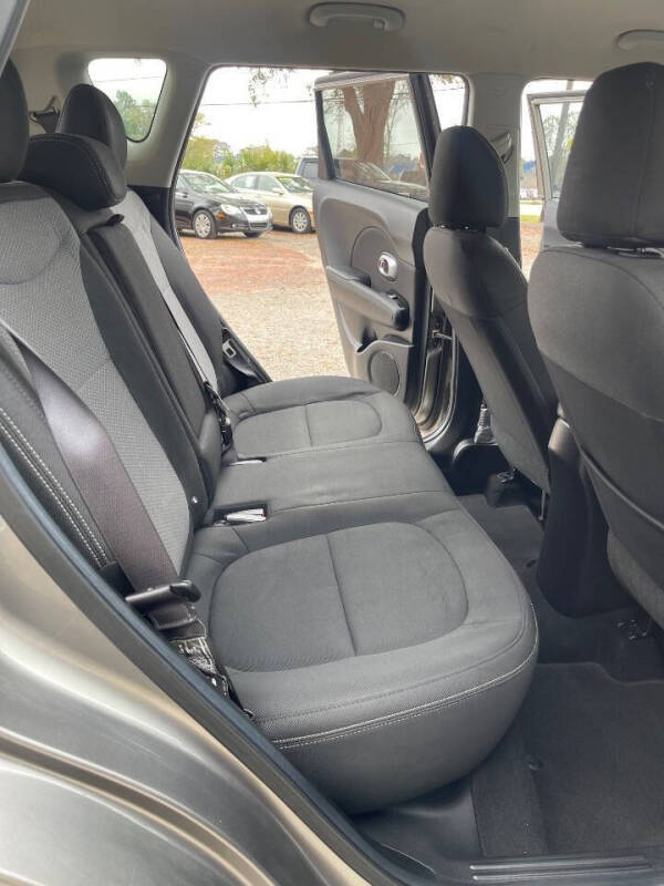 2017 Kia Soul +