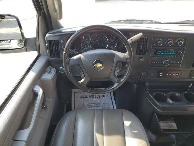 2023 Chevrolet Express 2500