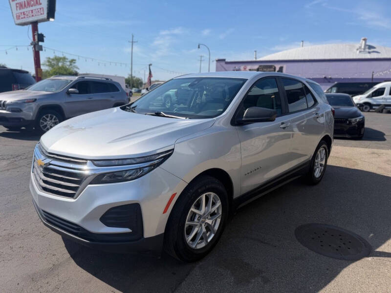 2022 Chevrolet Equinox LS