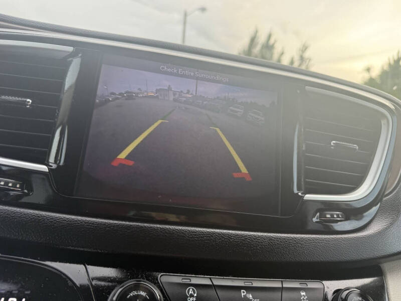 2018 Chrysler Pacifica Touring L
