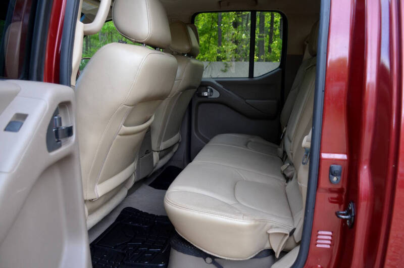 2008 Nissan Frontier LE