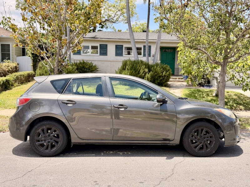 2013 Mazda MAZDA3 i Touring