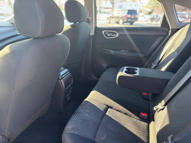 2019 Nissan Sentra SR