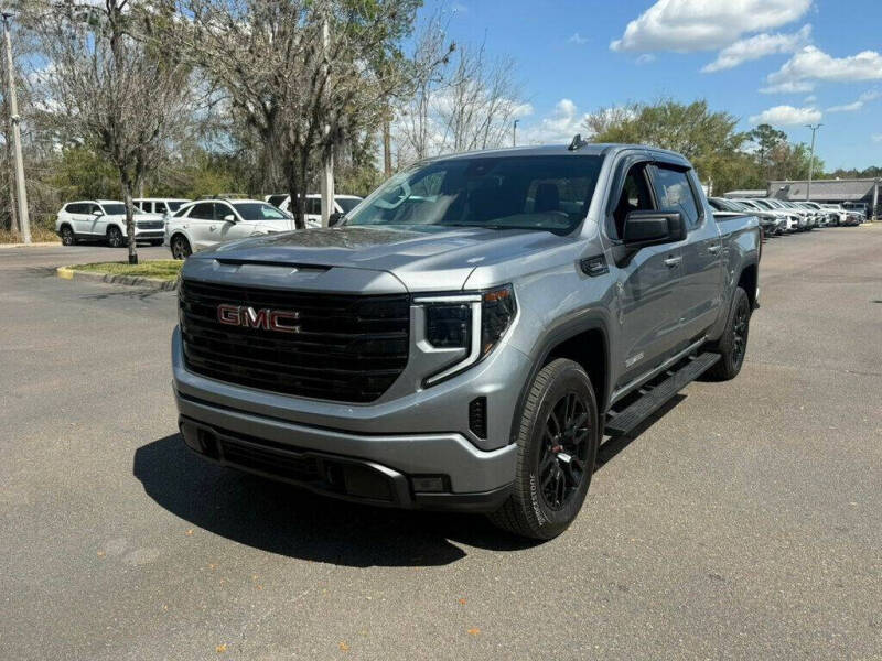 2025 GMC Sierra 1500 Elevation Standard