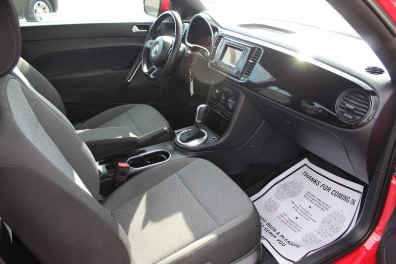 2019 Volkswagen Beetle 2.0T S