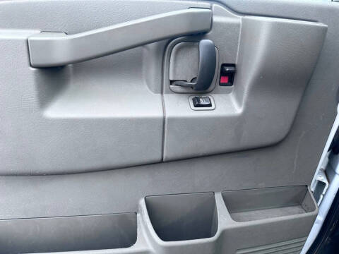 2020 Chevrolet Express 2500