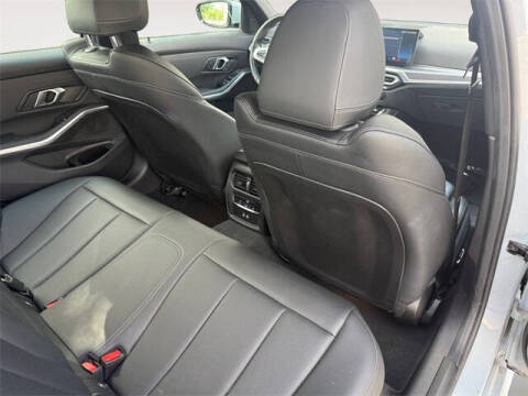 2024 BMW 3 Series 330i