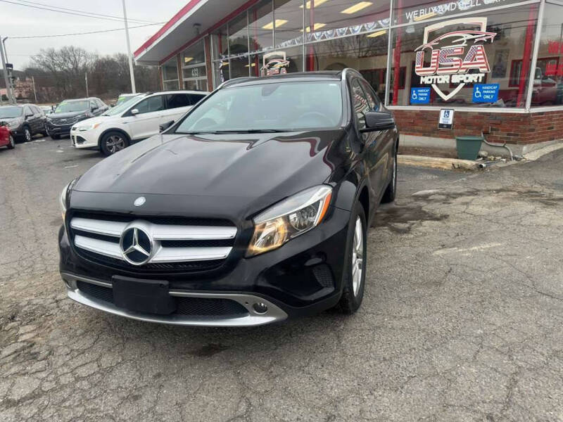 2016 Mercedes-Benz GLA-Class GLA250's photo