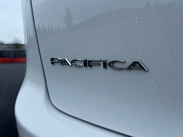 2024 Chrysler Pacifica Limited