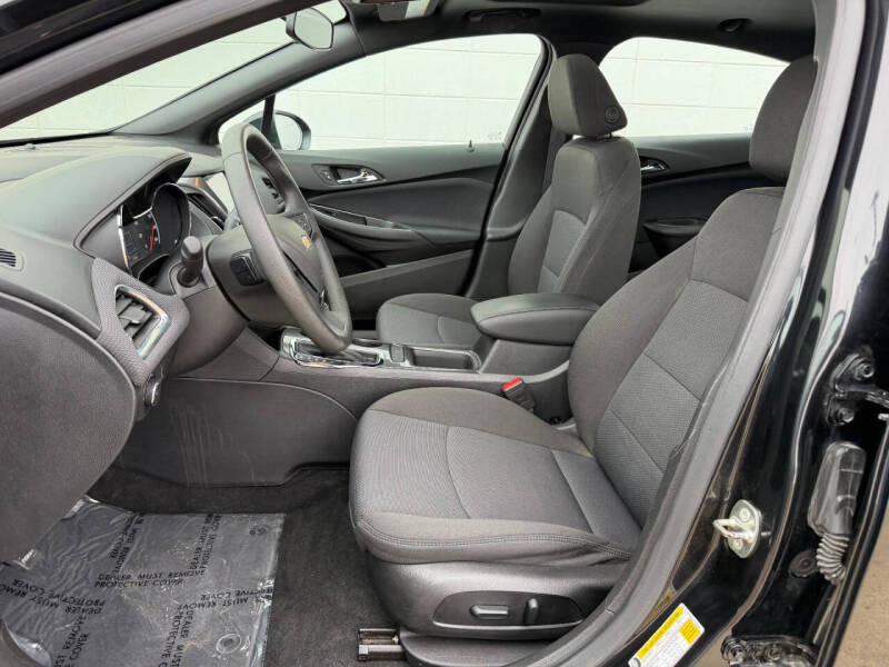 2018 Chevrolet Cruze LT Auto