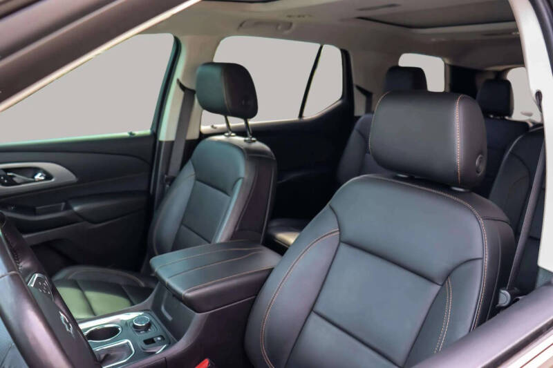 2021 Chevrolet Traverse RS