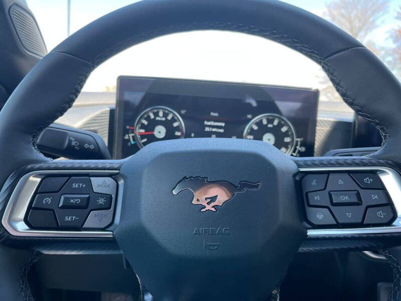 2025 Ford Mustang EcoBoost