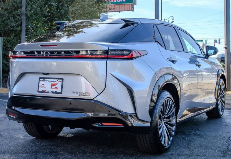 2023 Lexus RZ 450e Luxury