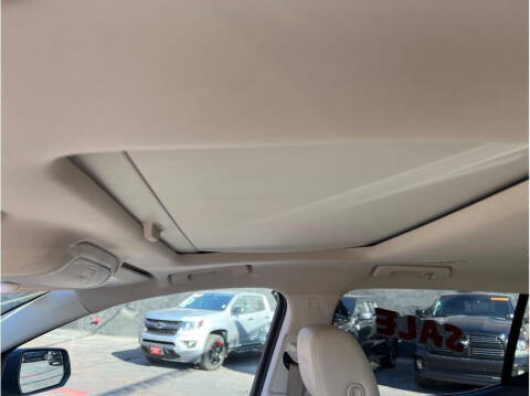 2020 GMC Acadia Denali