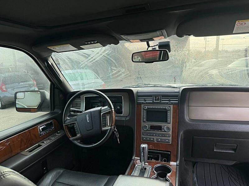 2014 Lincoln Navigator