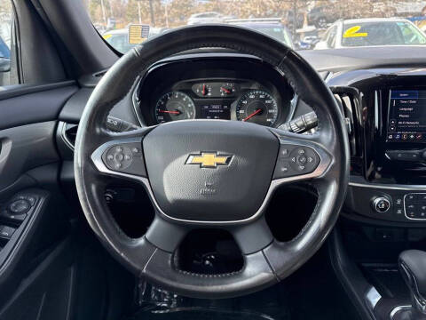 2022 Chevrolet Traverse LT Cloth
