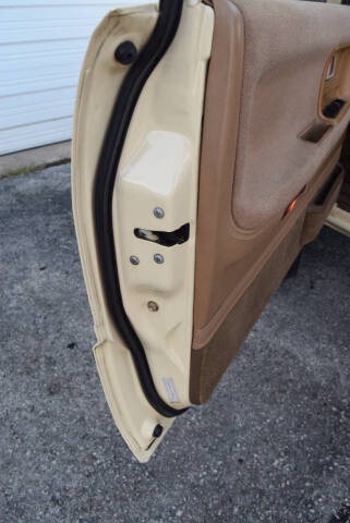 1988 Toyota Pickup SR5