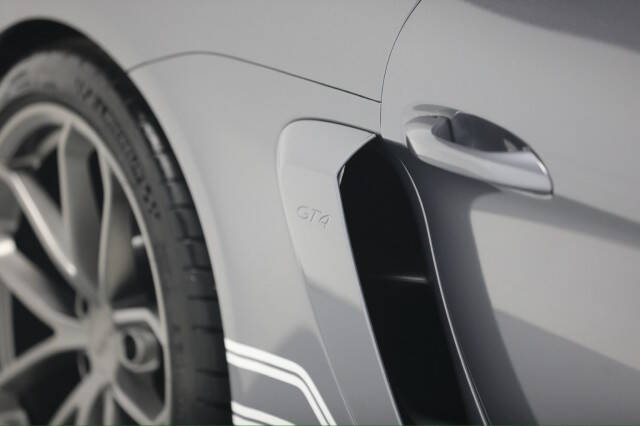 2021 Porsche 718 Cayman GT4