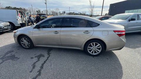 2014 Toyota Avalon XLE