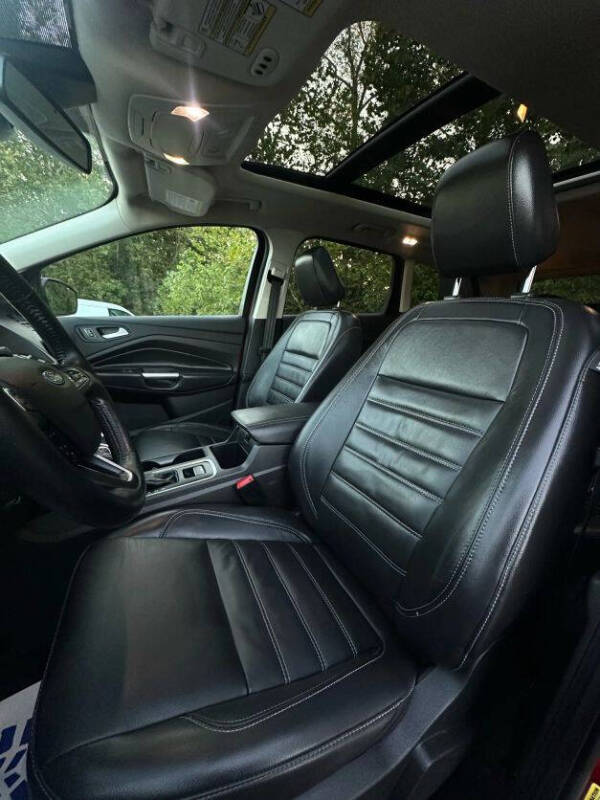 2019 Ford Escape Titanium