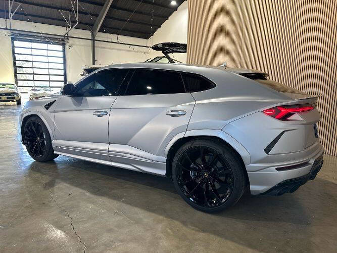 2019 Lamborghini Urus
