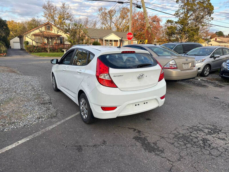 2015 Hyundai Accent GS
