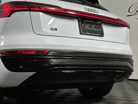 2024 Audi Q8 e-tron quattro Premium Plus
