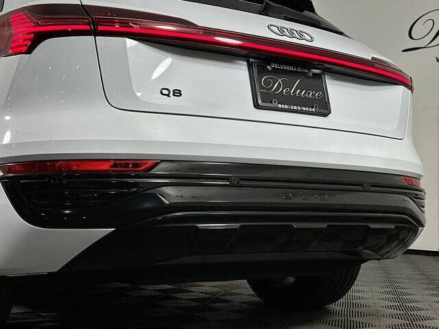 2024 Audi Q8 e-tron quattro Premium Plus