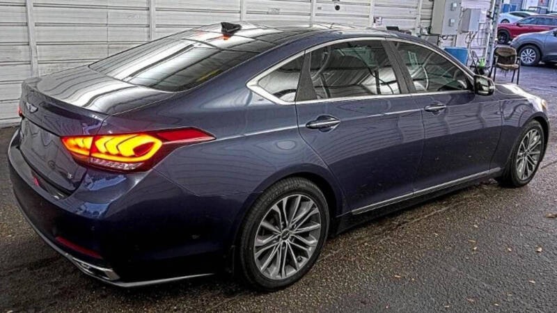 2015 Hyundai Genesis