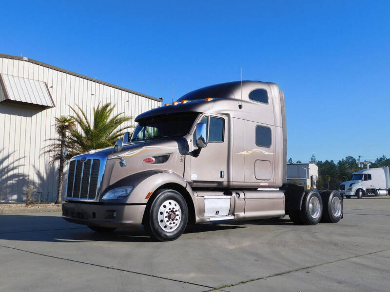2015 Peterbilt 587 for sale in Gulfport, MS