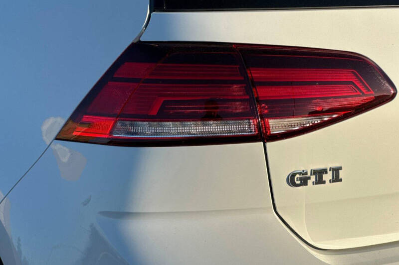 2018 Volkswagen Golf GTI Autobahn