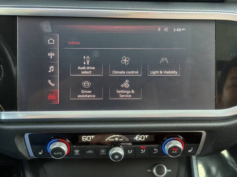 2020 Audi Q3 quattro Premium 45 TFSI