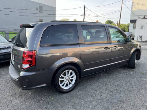 2016 Dodge Grand Caravan SXT Plus