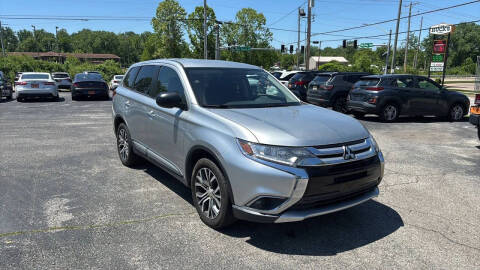 2018 Mitsubishi Outlander ES