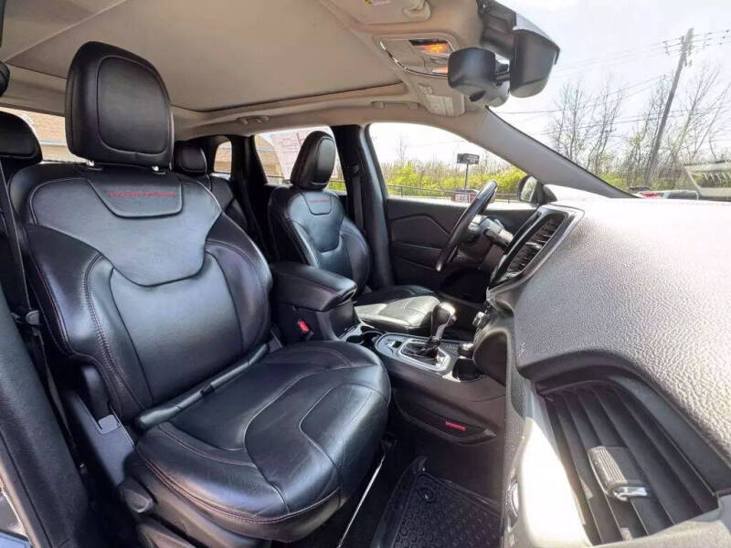 2016 Jeep Cherokee Trailhawk