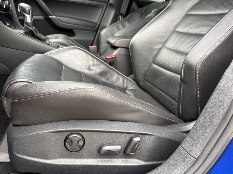 2018 Volkswagen Golf R 4Motion