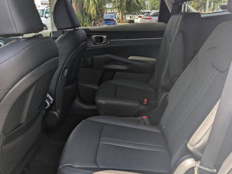 2025 Kia Sorento Hybrid EX