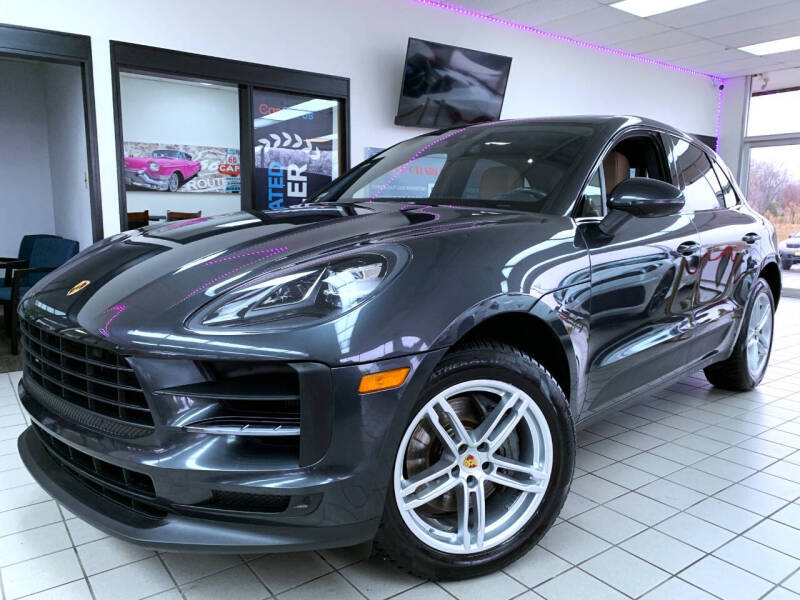 2019 Porsche Macan for sale at SAINT CHARLES MOTORCARS in Saint Charles IL