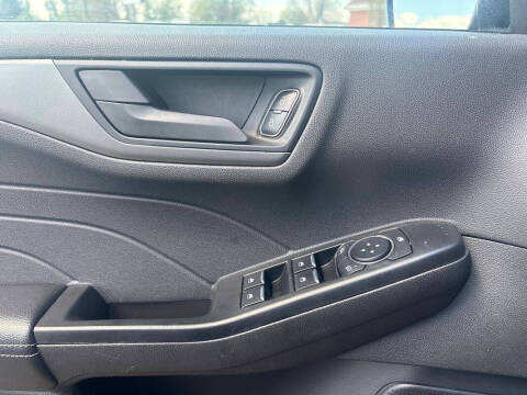 2025 Ford Escape Active