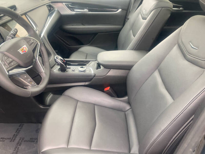 2025 Cadillac XT5 Premium Luxury