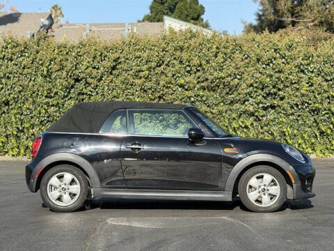 2019 MINI Convertible Cooper