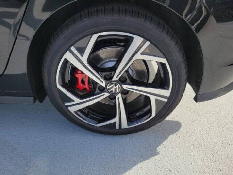 2026 Volkswagen Golf GTI SE